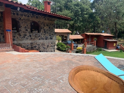 Doomos. Casa en Temascaltepec de González jardin terraza estado de mexico