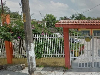 Doomos. REMATO CASA EN EMILIANO ZAPATA, COL. CUAUHTÉMOC, C.P. 96880 MINATITLÁN VERACRUZ