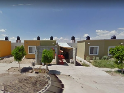 VENTA DE CASA EN VILLAS UNIVERSIDAD ORIENTE TORREON COAHUILA