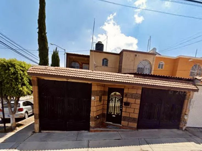 Casa En Queretaro A Un Increible Precio De Remate Bancario ¡no Creditos!