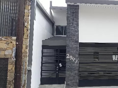 Casa En Venta En Cumbres 5to Sector Al Poniente De Monterrey, Nuevo León
