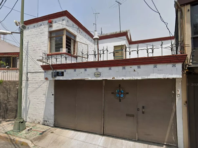 Casa En Venta En La Colonia Periodista, Benito Juárez. Jg17