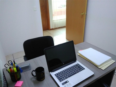 Oficina en Renta en residencial esmeralda Colima, Colima