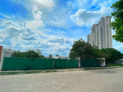 Terreno en Venta en MONTECARLO Mérida, Yucatan