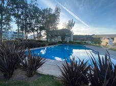 casa en renta con recamara en planta baja en natur