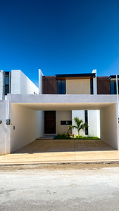 Casa Tipo Villa en Venta en Temozón 3. Mérida, Yucatán.