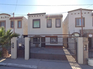Casa Dentro De La Mejor Zona De Mexicali, Vista Del Valle
