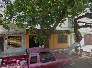 Casa En Venta En La Colonia Ignacio Zaragoza, Veracruz.