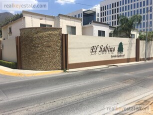 Doomos. Casa en Renta en El Sabino, Carretera Nacional, Monterrey