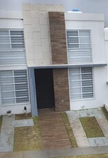 Doomos. Casa en VENTA, San Isidro II Juriquilla