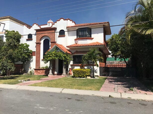 Se Vende Casa En Excelente Estado En Lomas De Cocoyoc