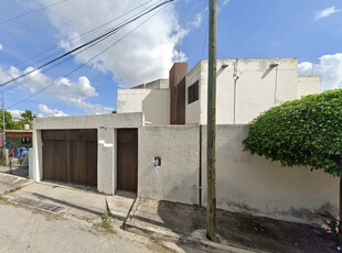 Se Vende Hermosa Casa Con 5 Recamaras Muy Amplia Cerca De Plaza Patio Merida Aprovecha Ultimos Remates Por La Zona