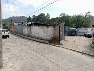 Terreno Con Construcción De Casa Completa