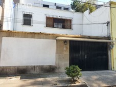 Se renta Casa en privada uso de suelo oficina en Lomas de Chapultepec, CDMX