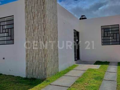 Casa en venta varias ubicaciones Fracc. Vistas del Valle Aguascalientes, Ags