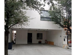 Casa En Privada San Carlos En Nuevo León En Remate Bancario Sdc