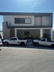 Casa En Venta, Sierra Alta 10°sector, Carretera Nacional, Monterrey Nuevo Leon.