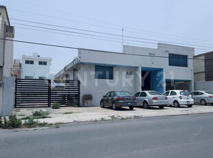 Oficina En Venta En Col. Mitras Centro En Monterrey