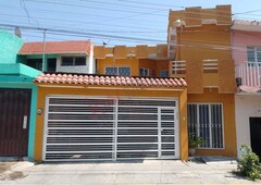 casa con habitación en p baja en venta, a una cuadra de la 9a. sur oriente sur