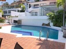 Casa con hermosa vista en Marina Brisas