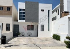 casa en venta apodaca residencial valle azul a 5min del centro de apodaca