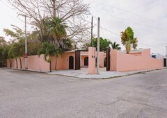 casa en venta de 1 planta con amplio terreno - chichi suárez - merida yucatan