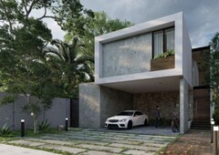 CASA EN VENTA EN MÉRIDA, PRIVADA TAMARA LT 128 EQUIPADA, ABRIL 2023