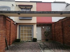 Casa en venta. hacienda del Valle I, Toluca, Edo. de México