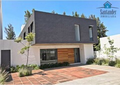 Casa Nueva en Venta en Fracc. Rincón del Cielo $5,800,000