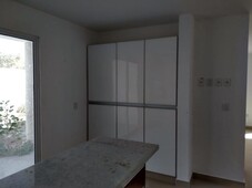 casas en venta - 250m2 - 3 recámaras - juriquilla - 4,100,000