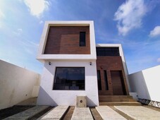Casas en venta - 250m2 - 3 recámaras - Tequisquiapan - $3,200,000
