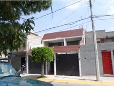 col. bosques de aragón casa en venta municipio de nezahualcoyotl, estado de méx - 3 habitaciones - 2 baños