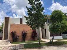 Cómoda casa en renta en el Yucatán Country Club
