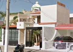 Linda Casa en Las Aguilas con 205 m2 de construcción