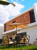 moderna casa amueblada con alberca en montecristo, en venta