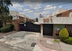 Remate Bancario Casa en Guillermo Marconi, Col. Científicos, Toluca
