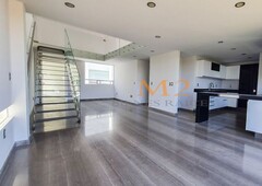 RENTA PENTHOUSE NUEVO DE LUJO 2 PISOS PARQUE VENETO LOMAS DE ANGELÓPOLIS