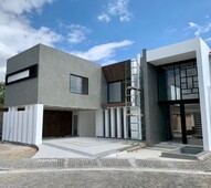 Venta casa en esquina 3 recamaras Cluster 555 Lomas de Angelopolis Puebla