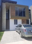 VENTA CASA FRACCIONAMIENTO MISIÓN DE LA MONTAÑA CAS 3072 BR/NV