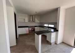 Venta de casa en Cimera Residencial al lado de colegio Seven Hills en San Luis Potosí