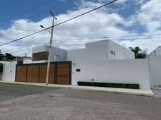 venta excelente casa en villas del meson