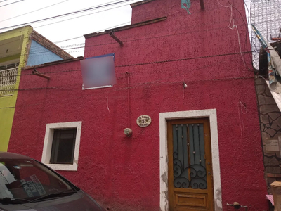 Casa En Venta A 5 Min. Del Centro De Tonalá, Jalisco.
