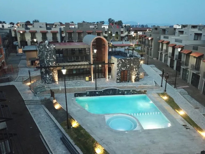 Casa En Venta Con Recamara En Planta Baja