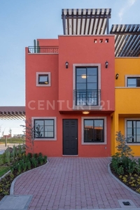 Casa En Venta En La Luciérnaga, Jardines De Allende, Guanajuato