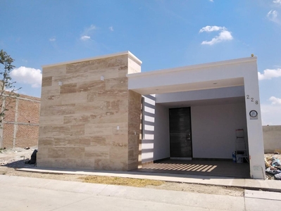 Casa Venta 1 Planta Nueva Fraccionamiento Privado Rinconada Santa Fe Zona Sur León Gto