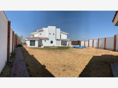 ¡new House Bienes Raíces Tiene Para Ti Esta Casa En Las Palmas En Silao En Venta!