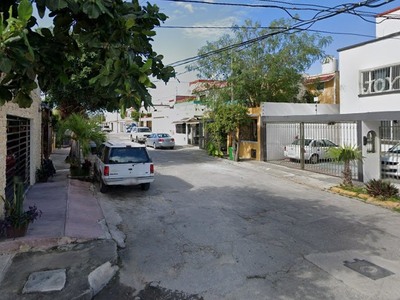 Venta De Casa En Cancun Quintana Roo , Colonia Akimpech 98 , Calle Seybaplaya