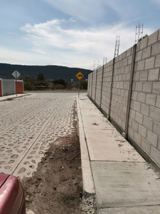 Venta Terreno 800m2 En Santa Teresa Sobre Carretera De Pavimento