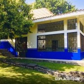 Venta Casa en Lomas de Jiutepec, Lomas de Jiutepec - 3 baños - 1024.00 m2