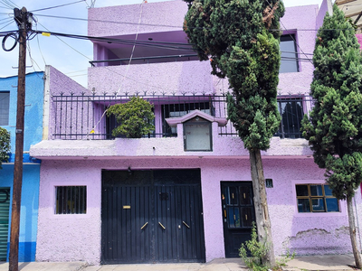 Amplia Y Envidiable Casa En Iztapalapa